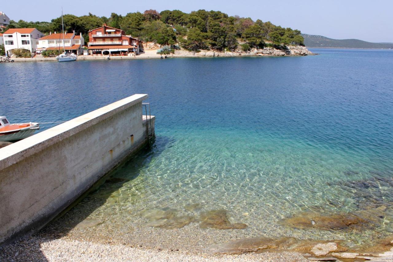 Apartments With A Parking Space Bozava, Dugi Otok - 8108 Eksteriør billede
